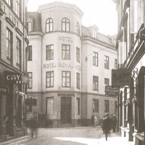 Gammal bild på Hotel Royals byggnad