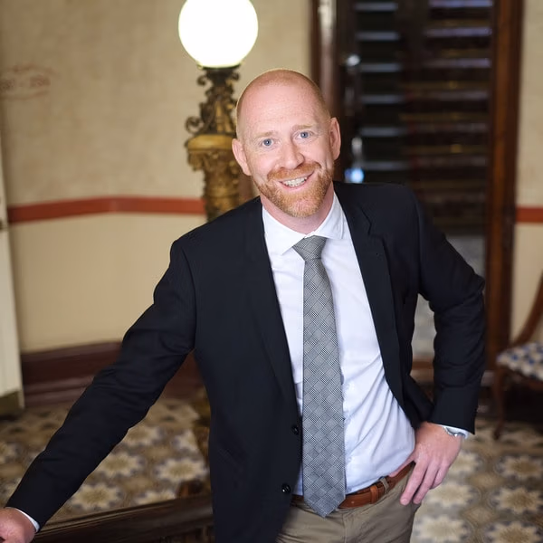 Henrik Lind, hotellchef på Hotel Royal