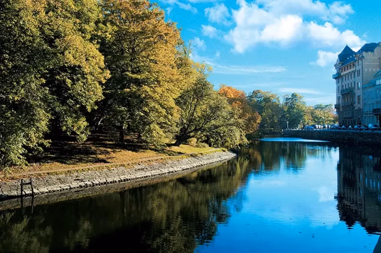 Kanalen intill Hotel Royal